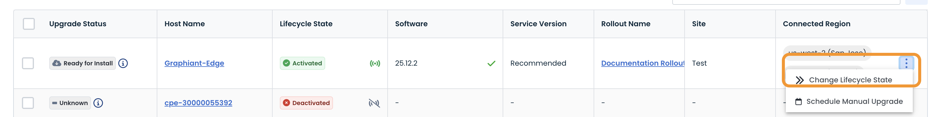 Table displaying upgrade statuses, lifecycle states, and options for changing lifecycle state.